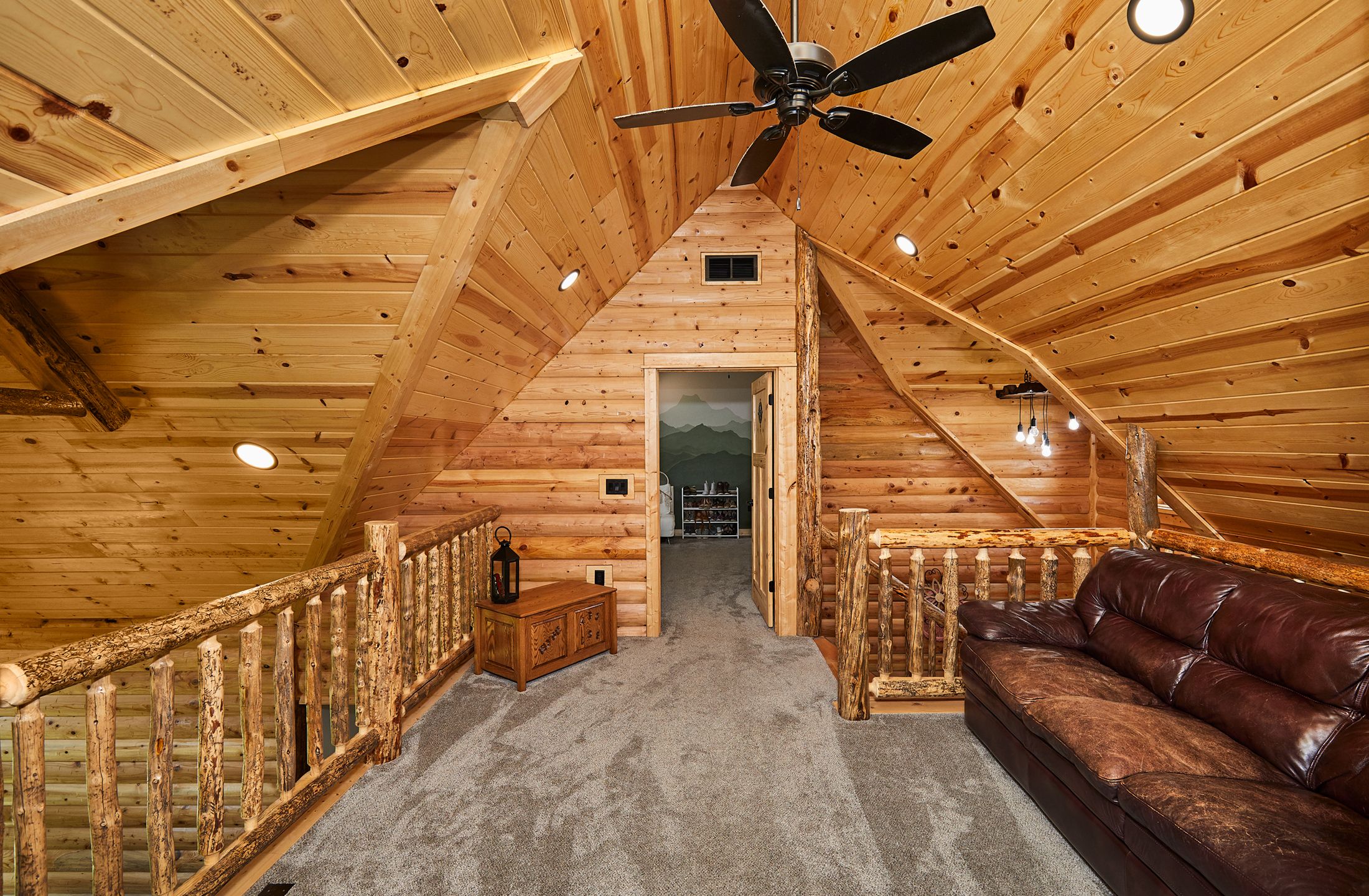 Listing Photo: 7708 Virginia St_036